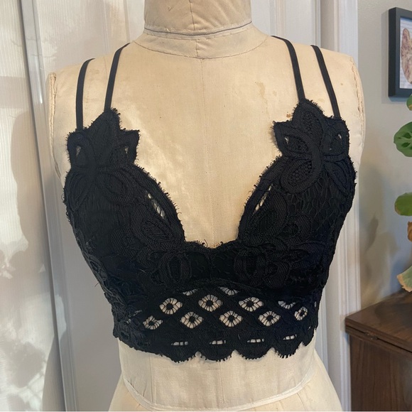 Anemone Bralette: Black, Small - Picture 2 of 7